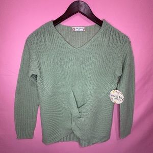 NWT Jolie & Joy Green Sweater